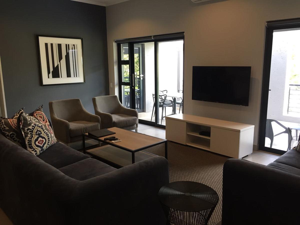 Odyssey Luxury Apartments - Back Up Generator Johannesburg Exteriör bild